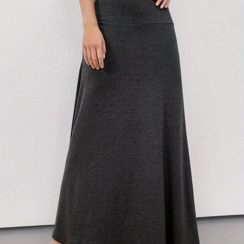 Chic highwaist maxi skirt for stylish springfall outfits