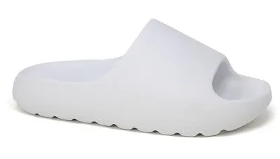 Yez Essential White Slides